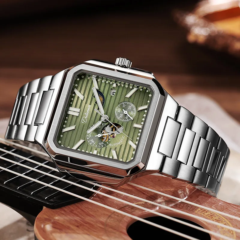 Dulunwe 6071 Multifunctional Men's Watch