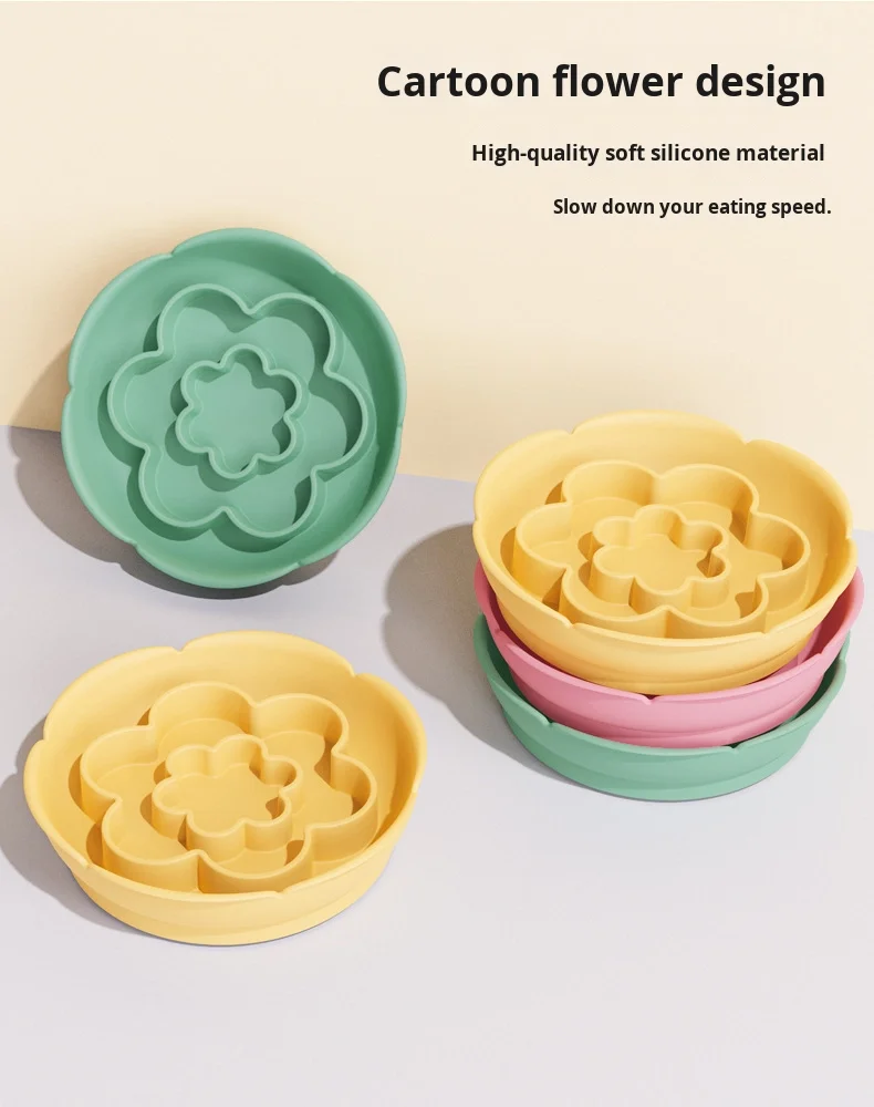 Anti-Choking Overflow Training Plate Slow Food Silicone Pet Mat Suction Cup Feeding Pad Dog Slow Food Bowl Pet Bowls Feeders factory