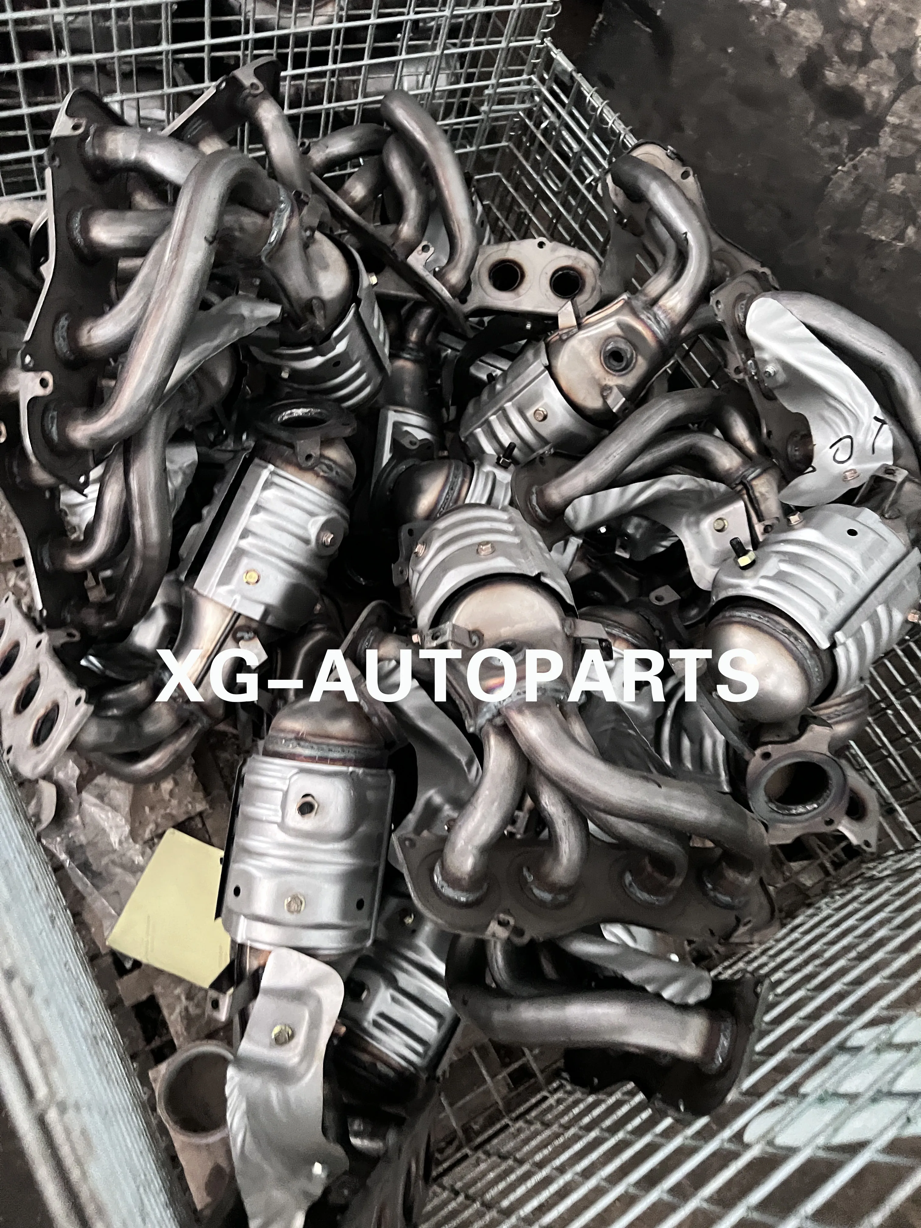 High Quality Three Way Catalyst Converter for BMW E46 318