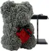 Cuore rosso orso grigio