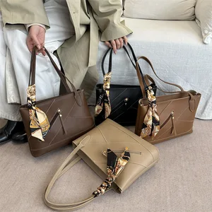 Retro Women's Tote Bag 2026 New Fashion Handbag Large Capacity Commuting Bag Soft Pu Leather Shoulder Bags