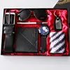 Juego de 8 piezas: caja para gafas, correa, billetera, reloj, bolígrafo, llavero y corbata