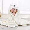 200g de chiot blanc aux yeux ouverts