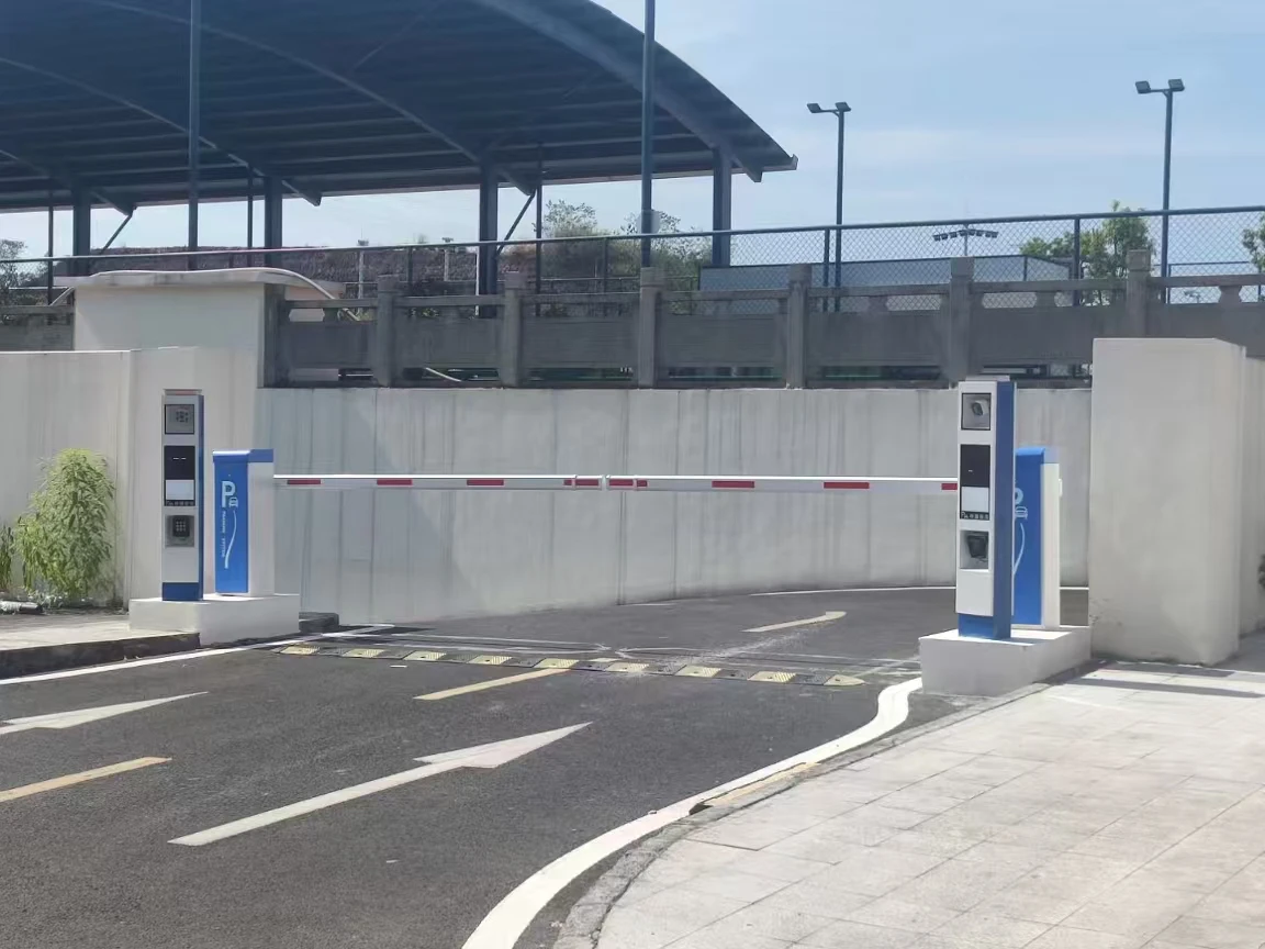 Automatic Steel Traffic Road Blocks Barrier Gate1-6m Pole Quick  Barrier Gate Parking Boom Barrier Gate for Railway