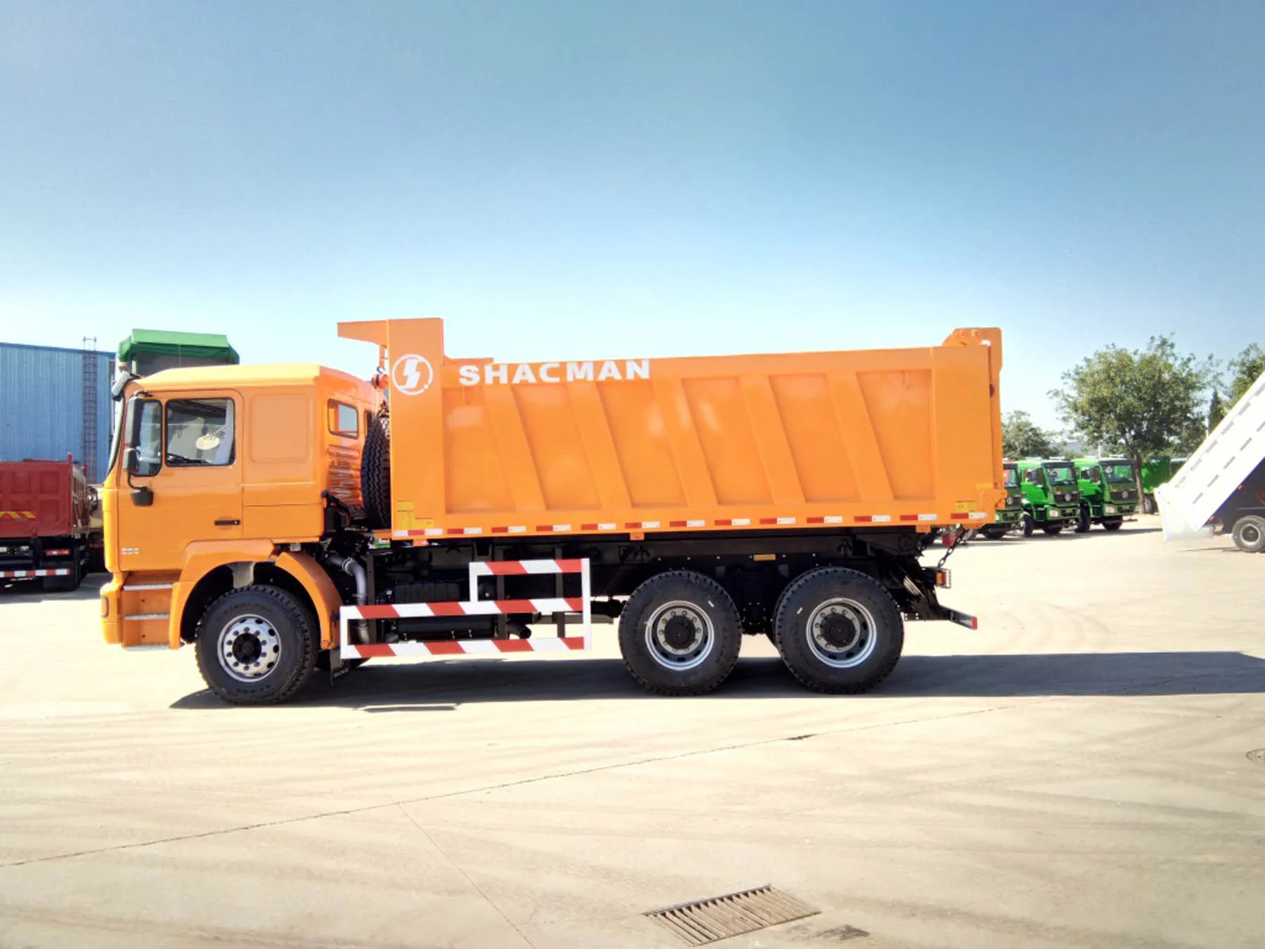 SHACMAN Newest Technology F2000 6X4 Dump Truck  on Sale