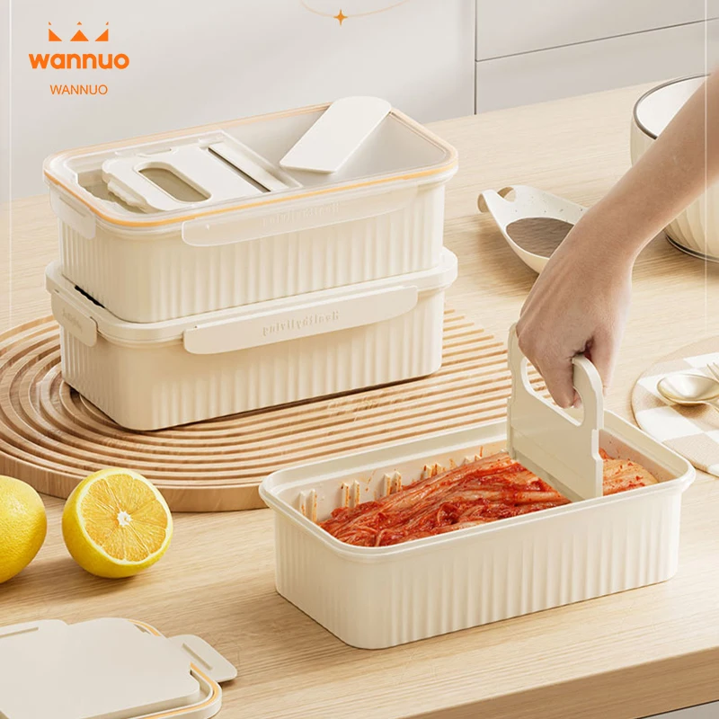 Wannuo Pickle Container Sealed Fresh-keeping Box Household Leakproof Plastic Food Storage & Container with Spoon and Blade