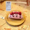 Pane per sandwich con crema di fragole