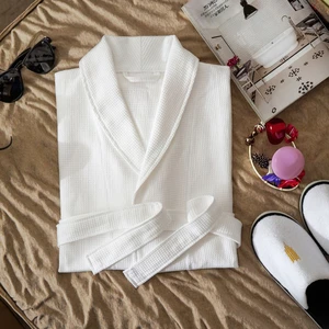 Newest Design Modern Romantic Winter Solid 5 Star Hotel Custom Logo Wholesale Fashion Long Sleeve Cut Pile Breathable Elegant