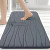 Ondulado en relieve - gris oscuro