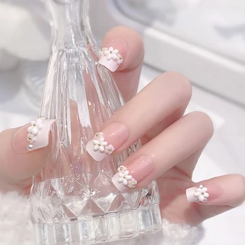 New style Web celebrity false nails handmade nails small fresh sweet French pearl flower false nail patch