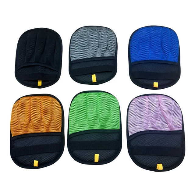 Amaz Hot Selling Pet Grooming Cleaning Glove Pet Hair Removal Gloves for Clothes Dogs Cats Electrostatic Hair Removal Brush