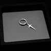 E006-Plata 1 (Un pendiente para oreja perforada) 1 Pieza