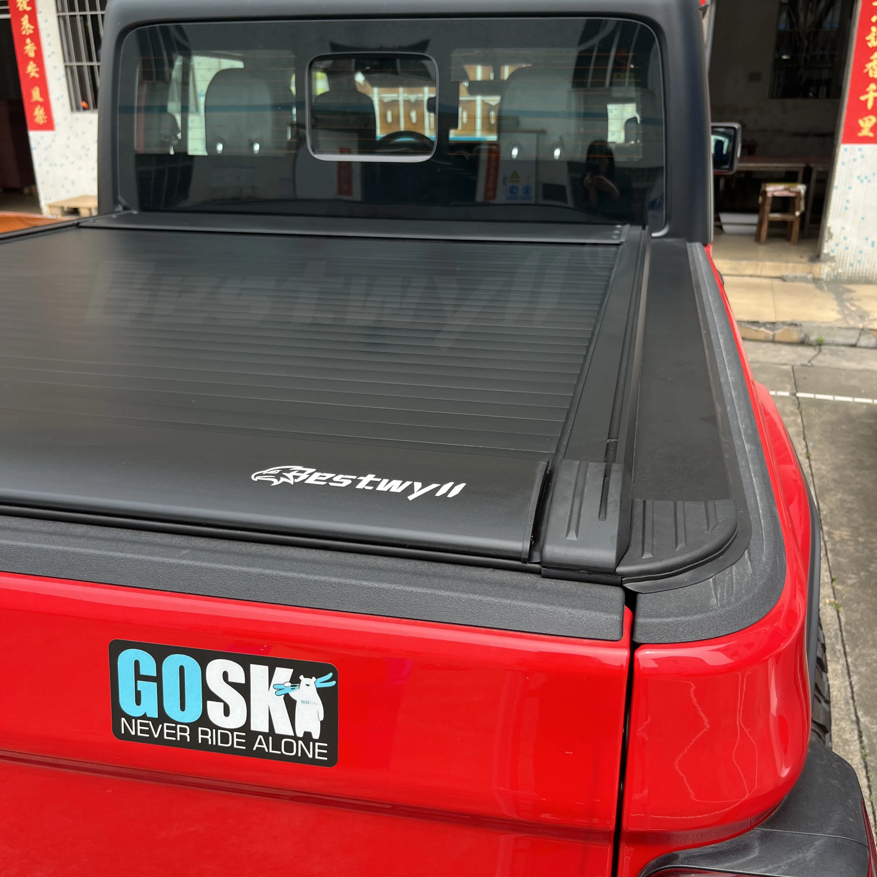 Bestwyll Manual Retractable Tonneau Cover For Jeep Gladiator K59
