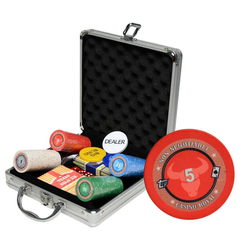 Набор глиняных покерных чипсов высокого качества с черным круглым углом в алюминиевом