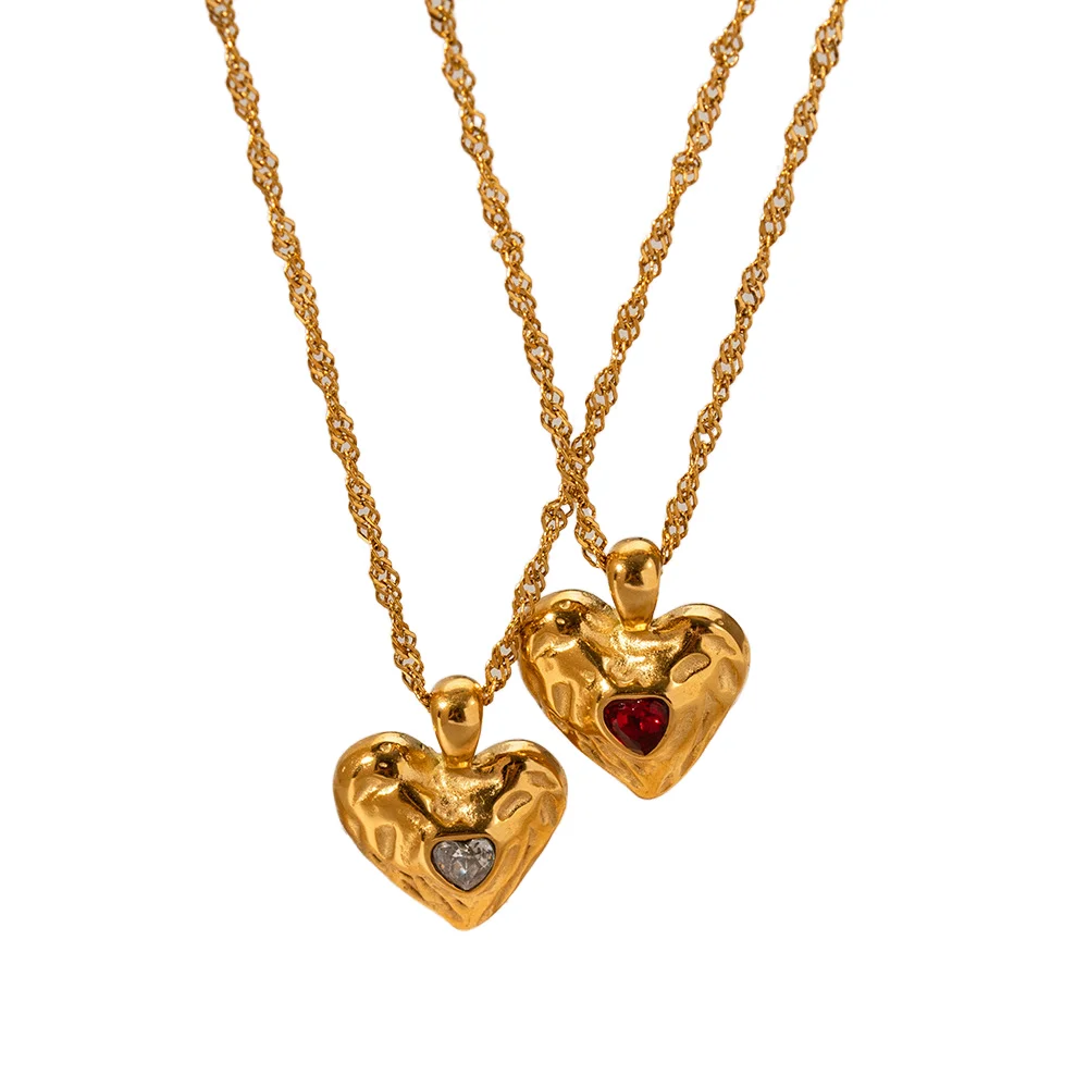 New Trend: Heart-shaped 18K Stainless Steel Heart, Colored Glass Hammer Pattern Fashion Pendant, Charming Women's Necklace