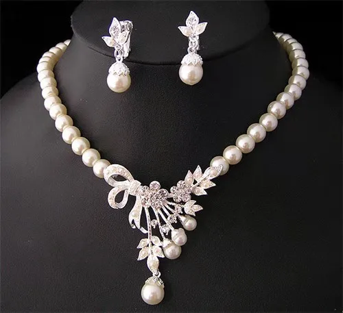 diamond pearl set