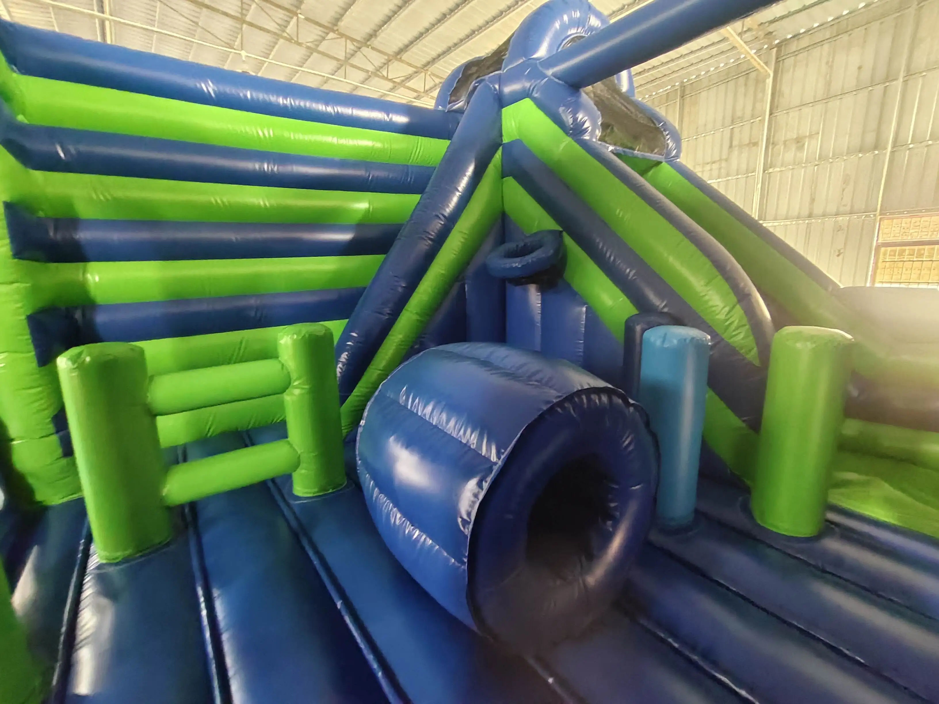 Commercial Grade Inflatable Bouncer with 3 Years Warranty Quadruple Stitching and Custom Logo Printed