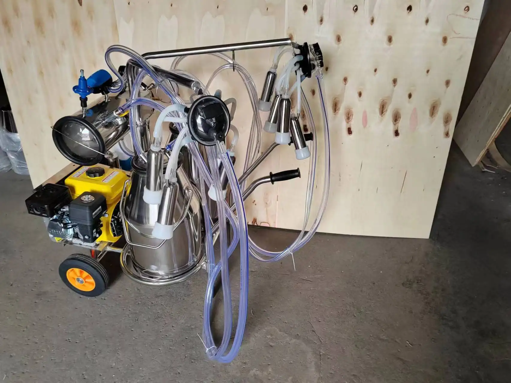 Gasoline Engine Automatic Cattle Camel Goat Sheep Horse Milking Machine HJ-CM011VDQ