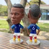 6-pogba aux cheveux noirs