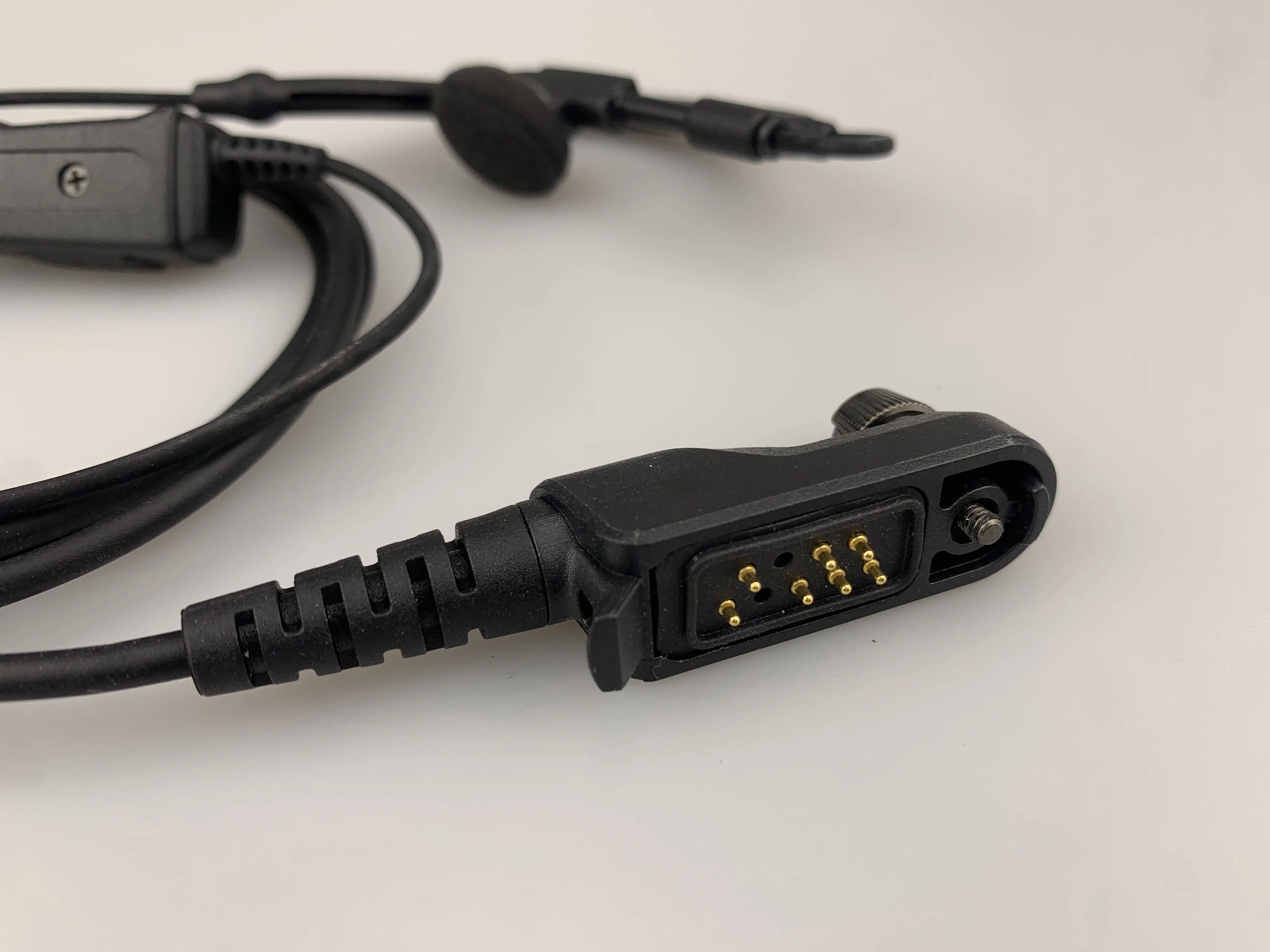 G Shape Adjustable Earhook Handfree Earpiece With PTT Clip for Hytera AP510 AP580 BP510 BP560 Walkie Talkie Earphone Accessories