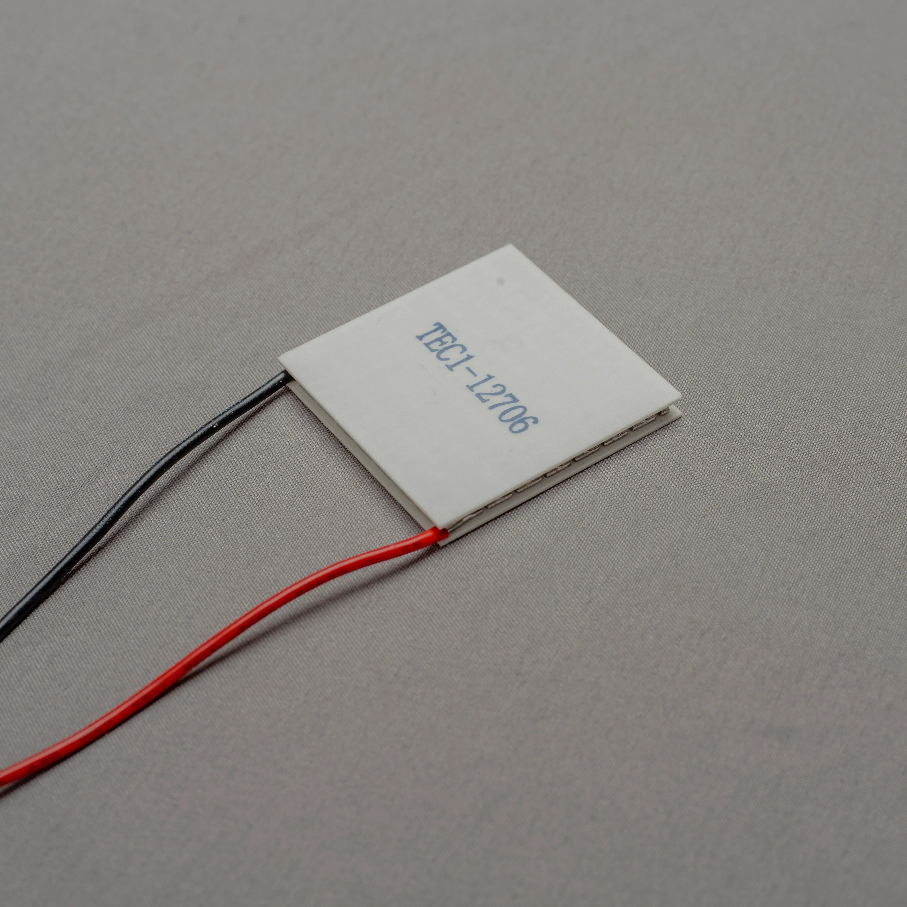 TEC1-12705 Enfriador Termoeléctrico Peltier De 40 X 40 Mm. Módulo De - Foto 9