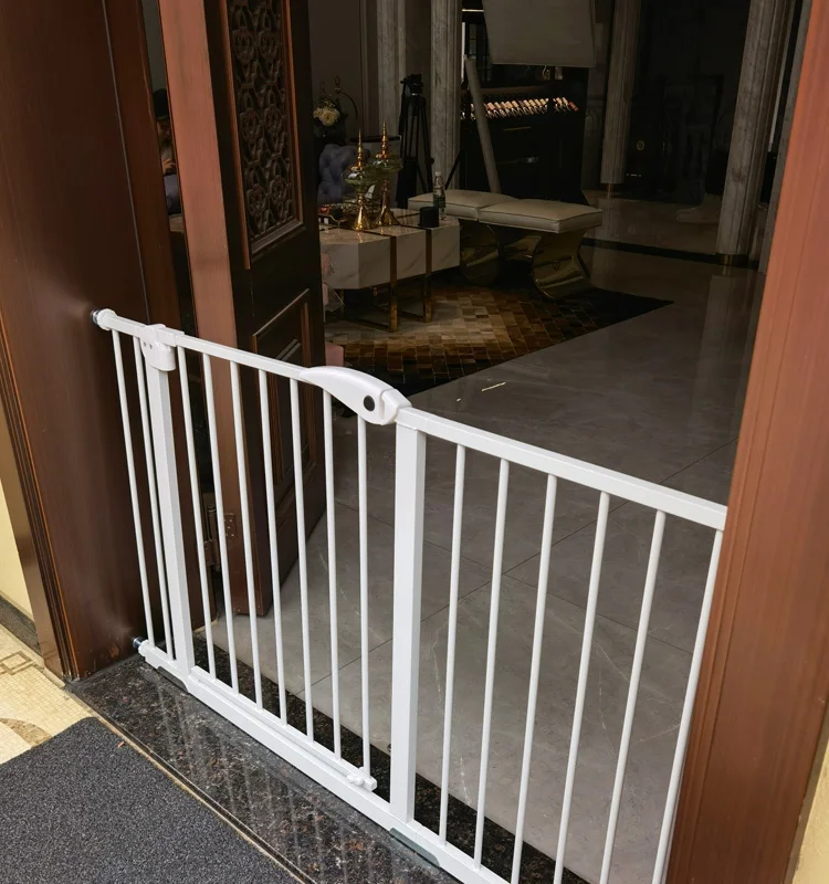 Competitive Price Abs+Steel Pressure Mounted Retractable Baby Gate Children Safety Gate Wholesale For Stairs