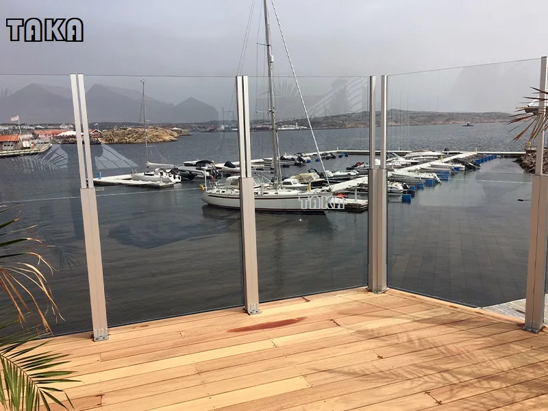 Taka Customized Aluminum Retractable Glass Railing Height Adjustable Glass Railing Post System