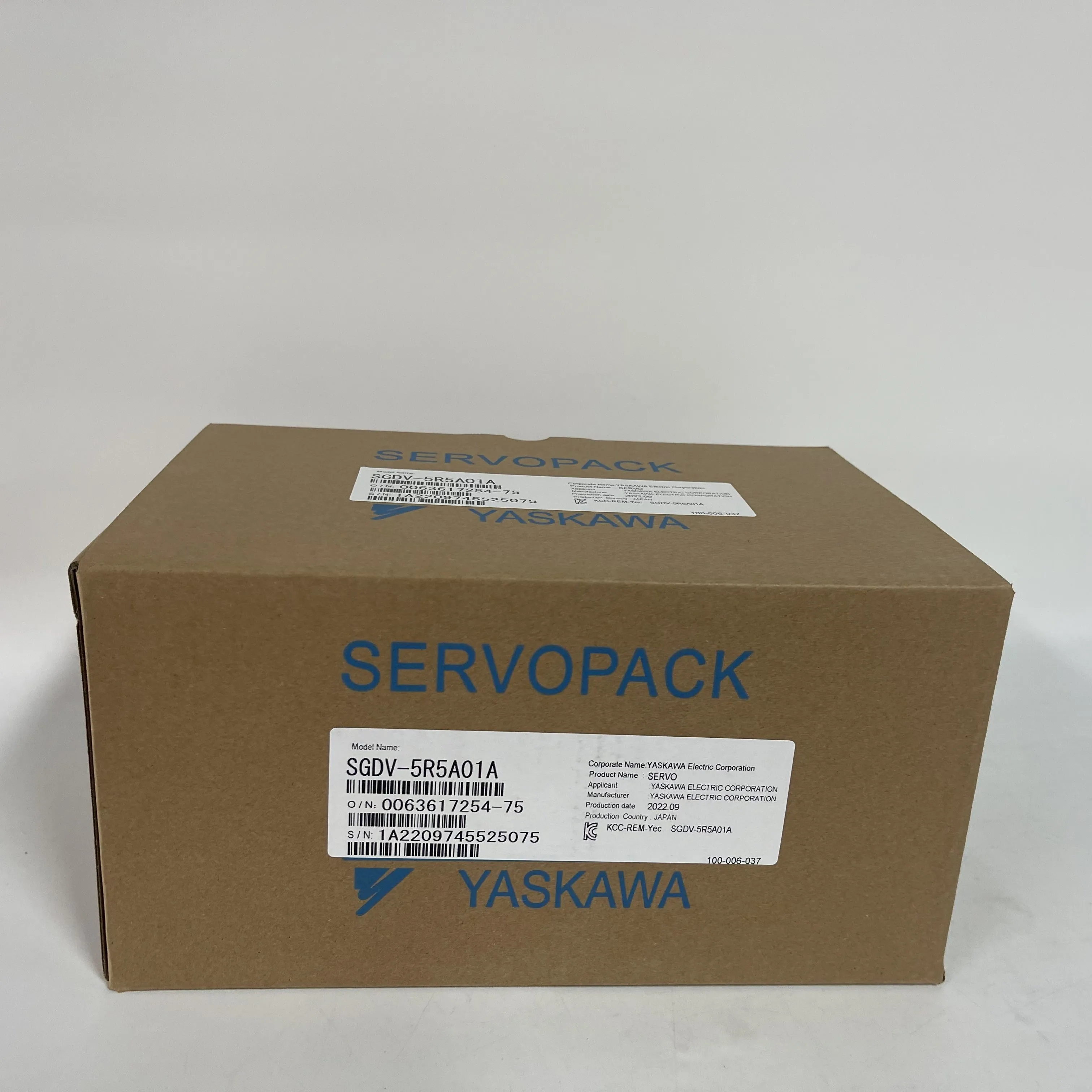 Yaskawa AC Servo Driver SERVOPACK SGDV-5R5A01A