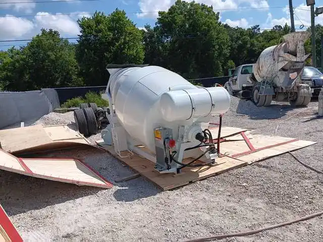 Новый стиль 4 кубических метра самозагрузка готовый смешанный грузовик бетономешалка барабан цена грузовик