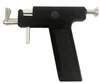 Pistola perforadora de orejas negra