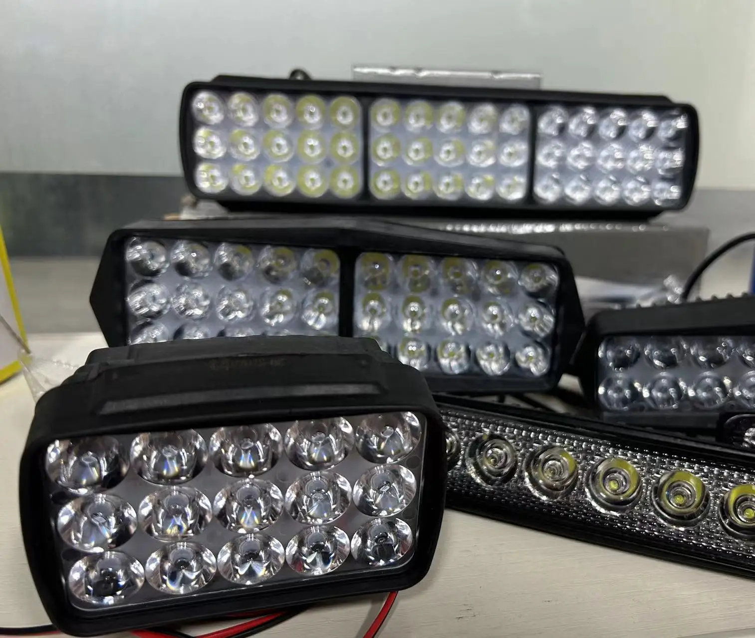 Coach Buses Bus Lights 266x66x40-45LED-R1 coach Light Bus Parts ...