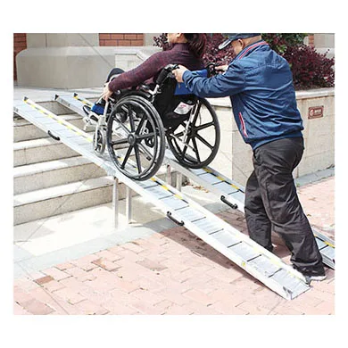 Foldable loading ramp price for pickup truck