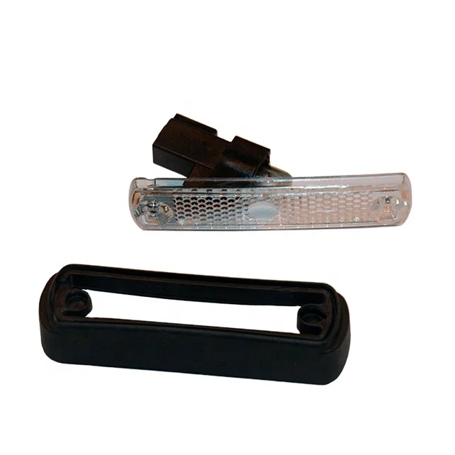 OE Member 81252606099/81.25260.6099 Top Lamp Sun Visor Lamp 