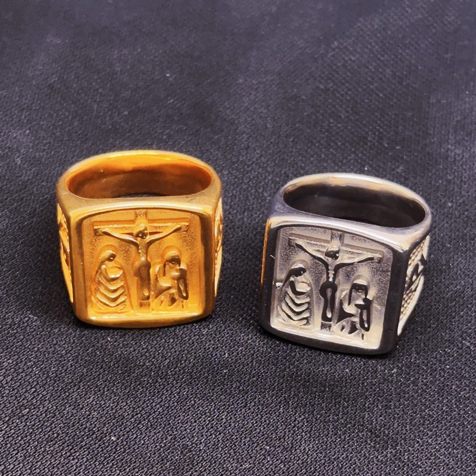 Bague Croix Chrétienne En Acier Inoxydable - Modèle Vintage Homme/Femme - Cadeau Religieux Élégant