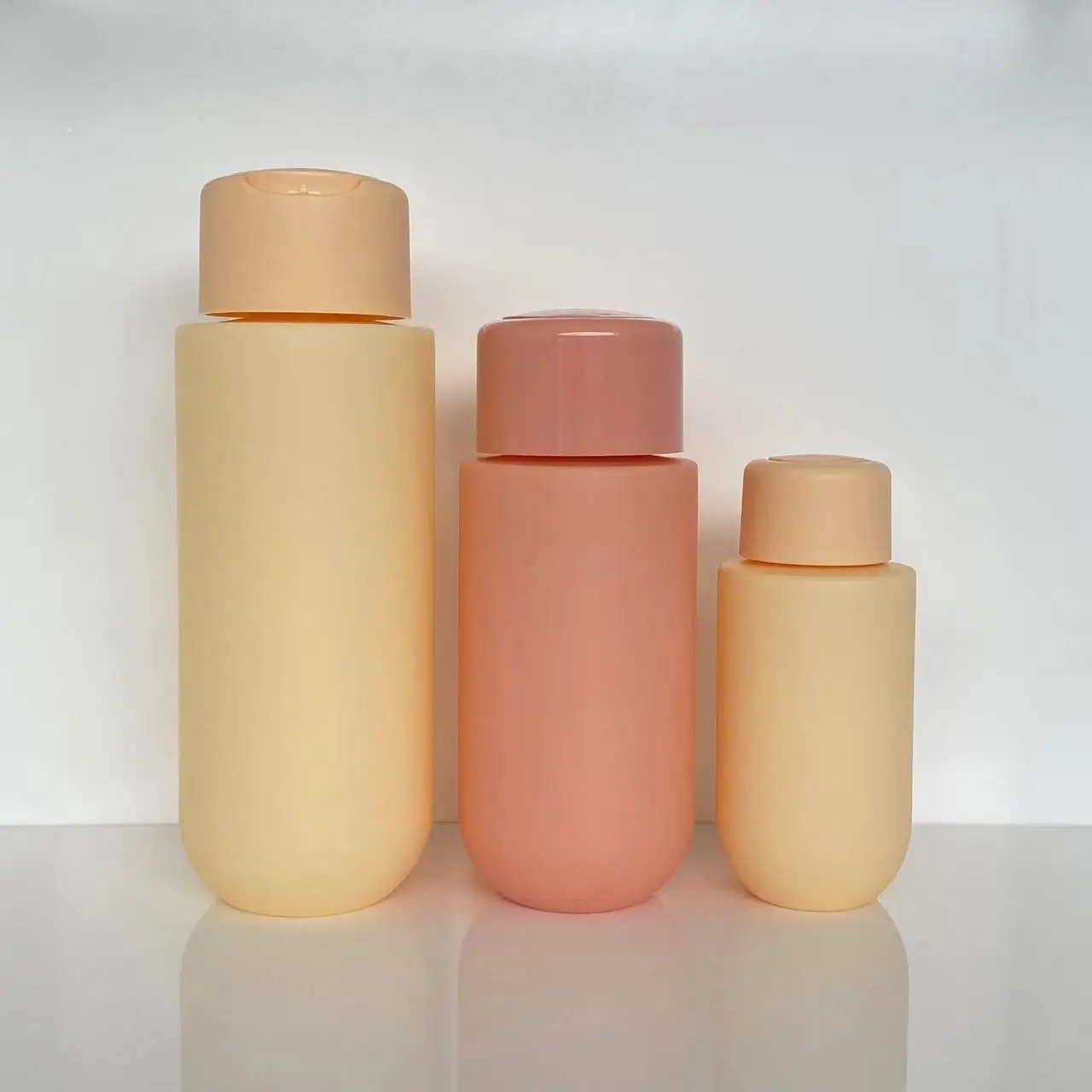 New LDPE 100ml 200ml 300ml Soft Touch Matte Skincare Lotion Bottle Body Whas Hair Shampoo Bottle with Disc Top Cap