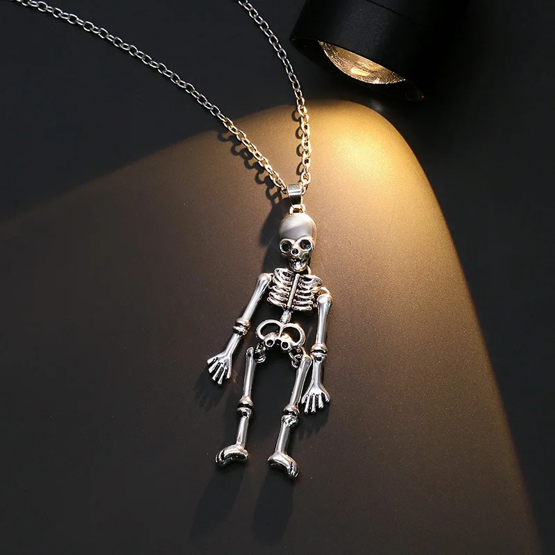 Magnetic Skeleton Hand Necklace Unisex Halloween Jewelry