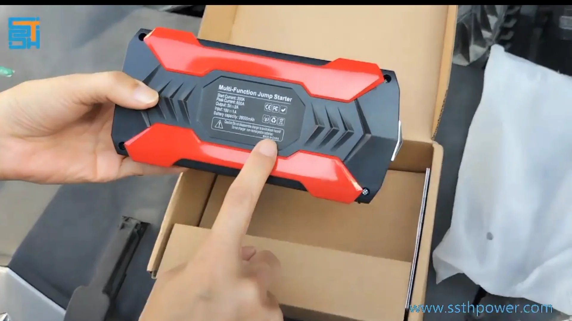 Cheap Price Portable Emergency Car Battery Jump Starter 2 Usb 12000mah