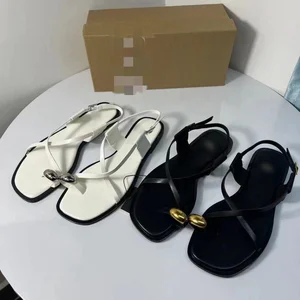 Wholesale Women's Hot Summer Casual Flat Sandals with Open Toe Rhinestones Shiny Clip Breathable Fashion Trend Designer Shoes