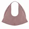 Mauve poussiéreux
