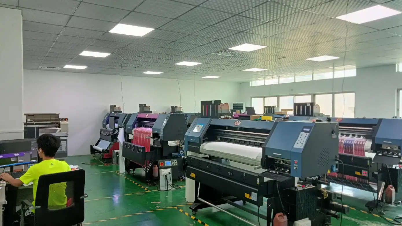 Guangzhou Tike Bag Co., Ltd. 3