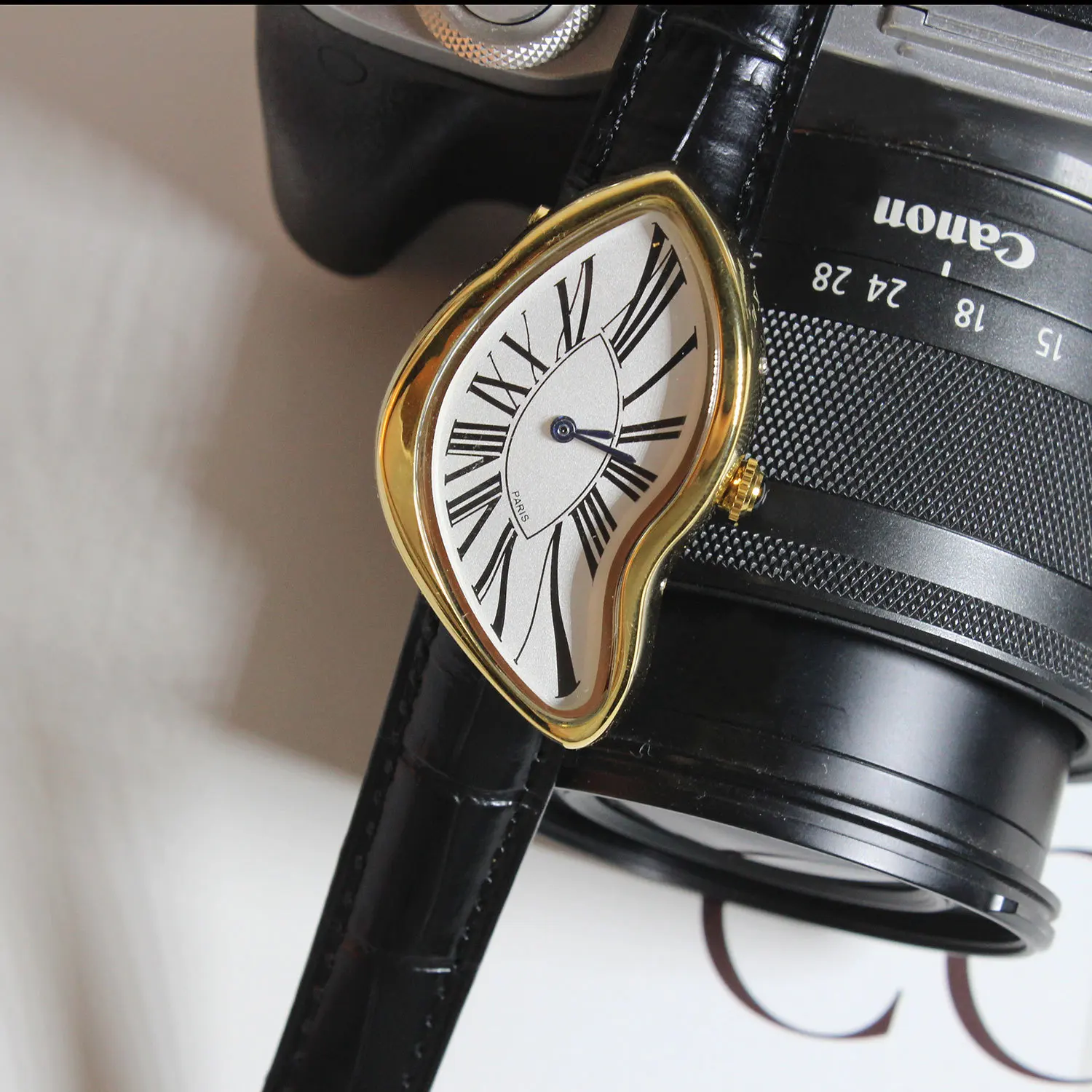 Creative Melting Unisex Watch Small Vintage Roman Numeral Dial Waterproof Sef250fab8e0d426182ebd794c8a2c  main image 3