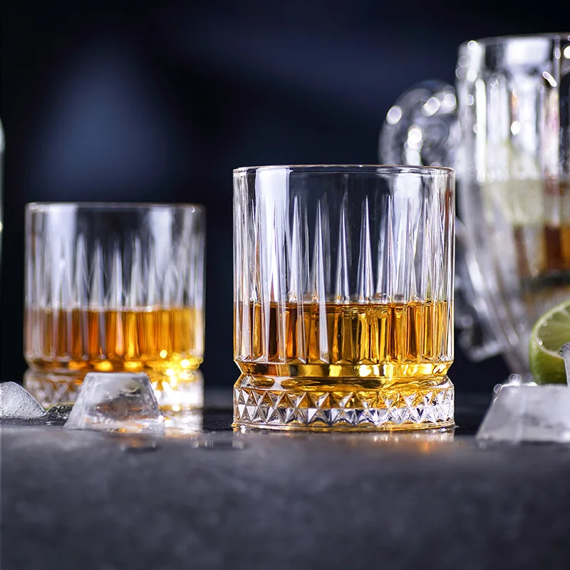 Factory Custom Unbreakable Lead Free Diamond Striped Engraved Luxury Crystal Heavy Base Diamond whiskey glass for Party
