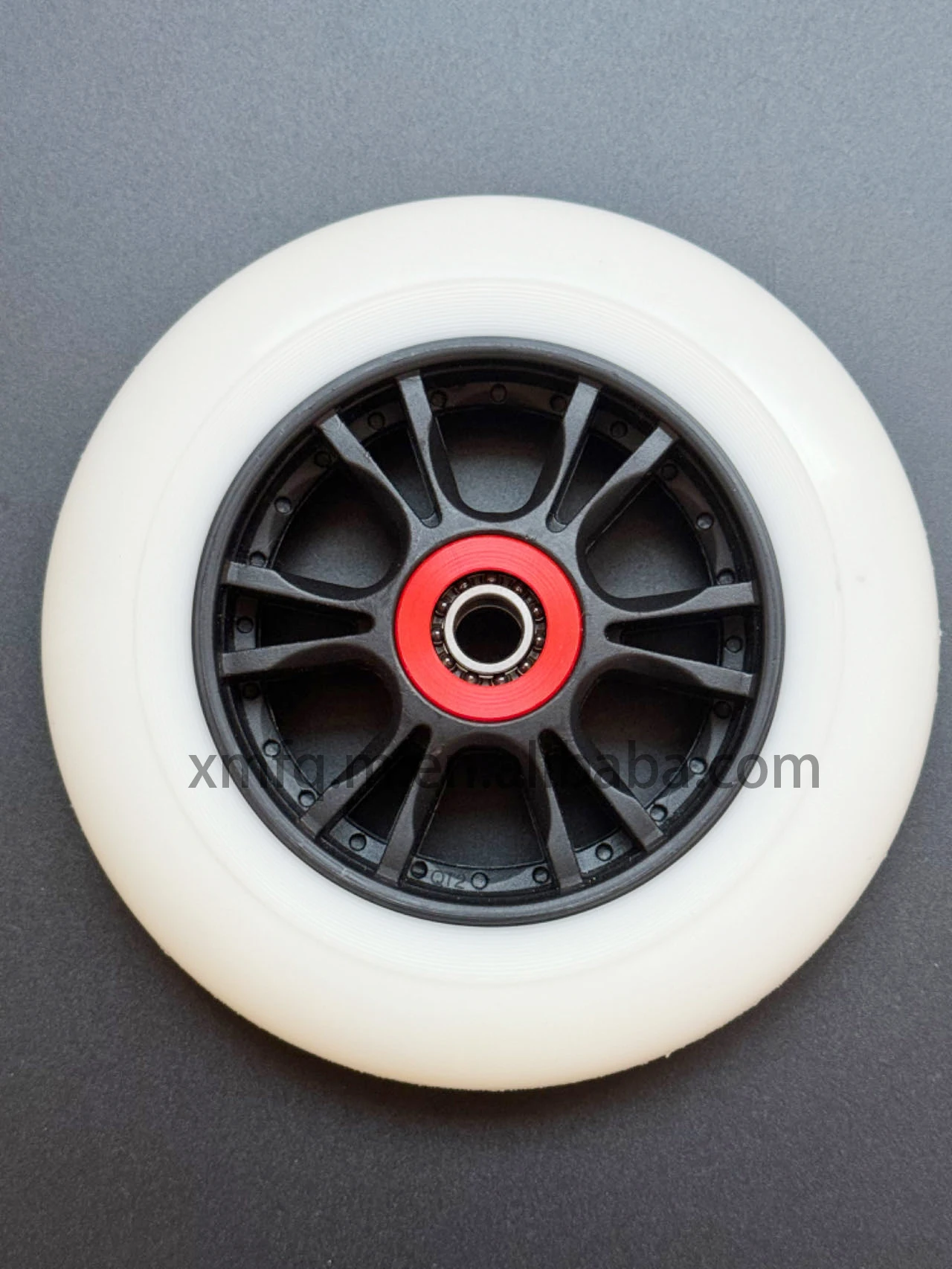 2024 New Arrival 688 Micro Hybrid Ceramic Roller Skate Bearings Inline