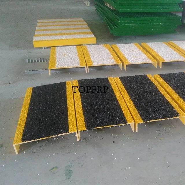 Антикоррозийная противоскользящая крышка из стекловолокна для лестницы