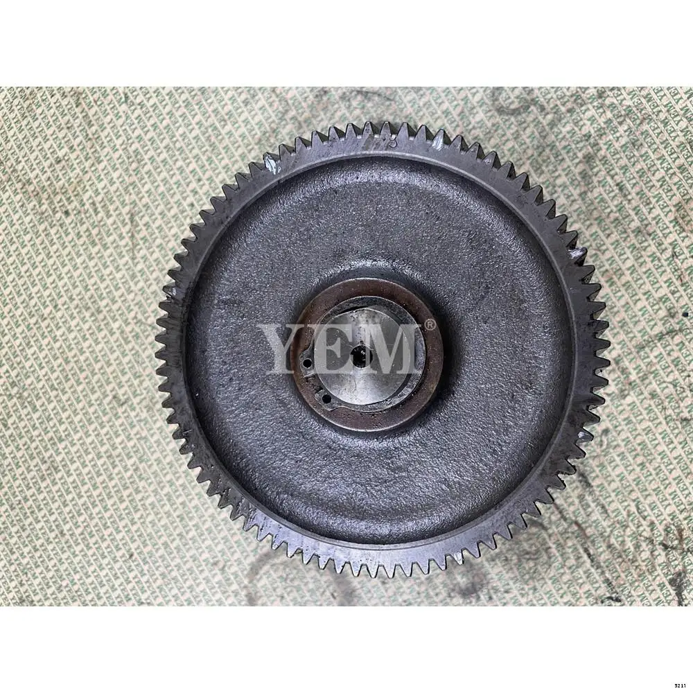 Idler Gear Fit for Kubota V1702 Excavator Diesel Engine