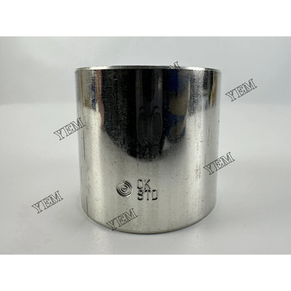Bush Idle Gear 1A021-24982 for Kubota V1903 Standard Size Engine Parts