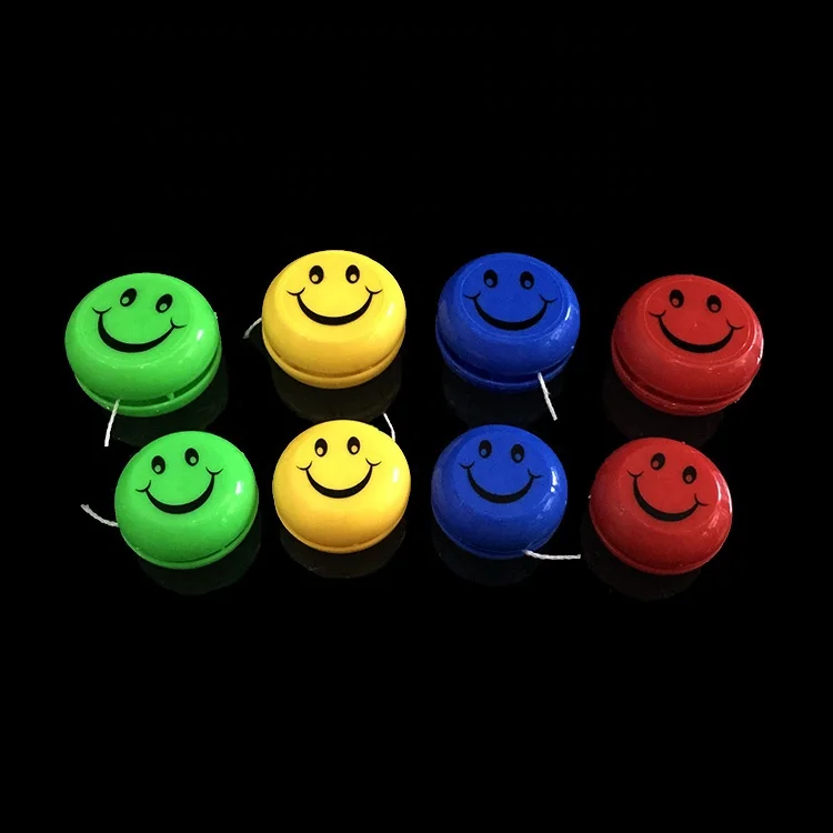 Классические пластиковые игрушки Йо-Йо среднего размера с улыбающимся лицом для детей 45 мм в капсулах