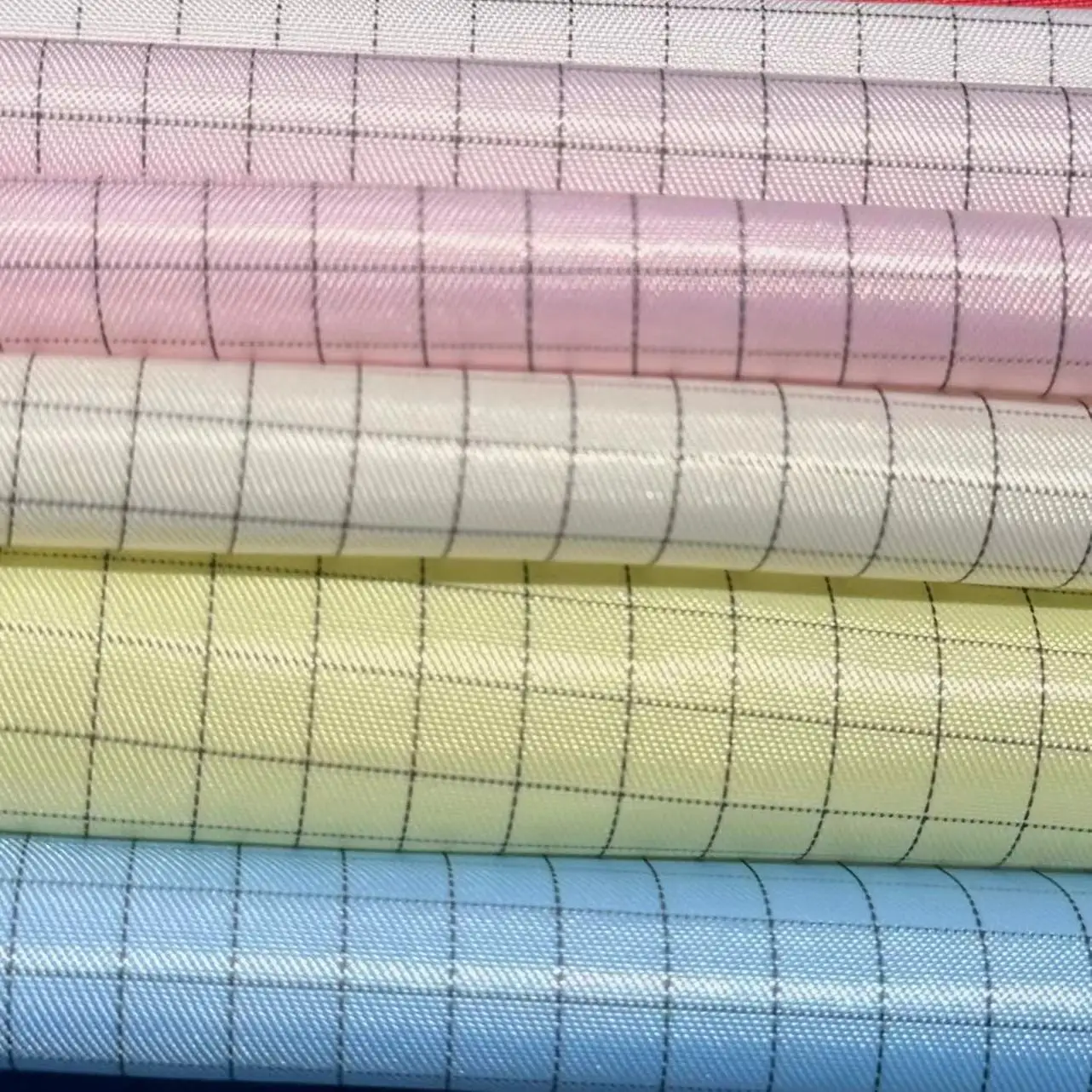 Anti-static and Dust-proof Functional Polyester Clothing Twill Fabric with  0.5 Thickened Check