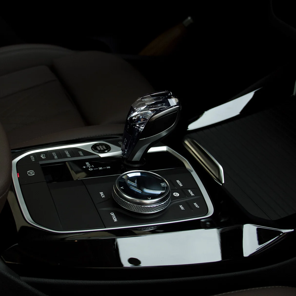 Vstar Crystal Gear Shift Knob for BMW X Series G Platforms