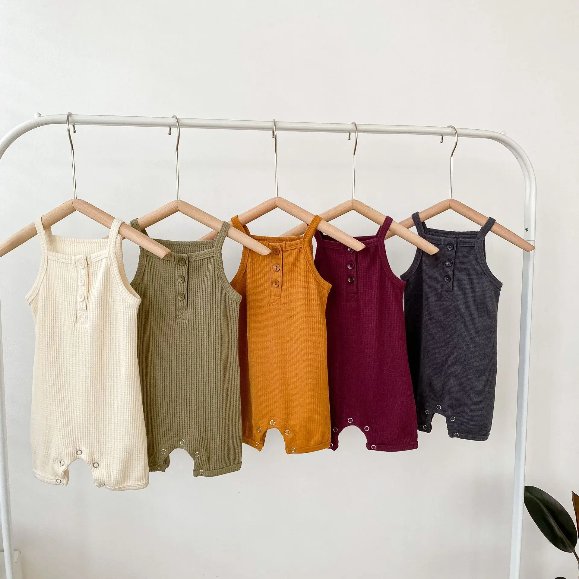 Wholesale Baby Bodysuits Solid Cotton Tank Top Onesies